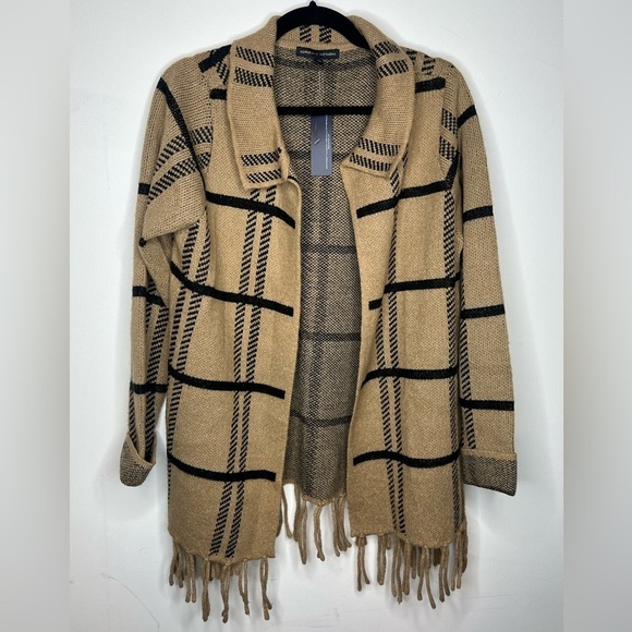 Adrienne Vittadini Sweaters - NWT Sweater Cardigan Medium Caramel Brown Adrienne Vittadini Plaid Knit Fringe
